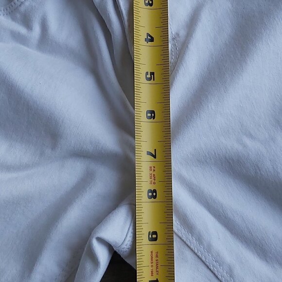 NWOT Suko Jeans Women's Mid Rise White Stretch Denim Skinny Leg Capris - Size 4 - Picture 4 of 7